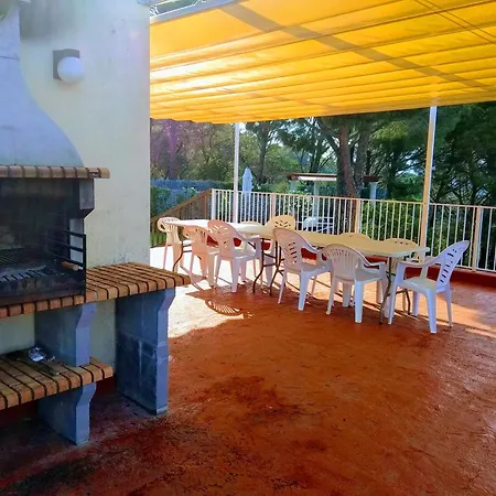 بيت للعطل Carmina *